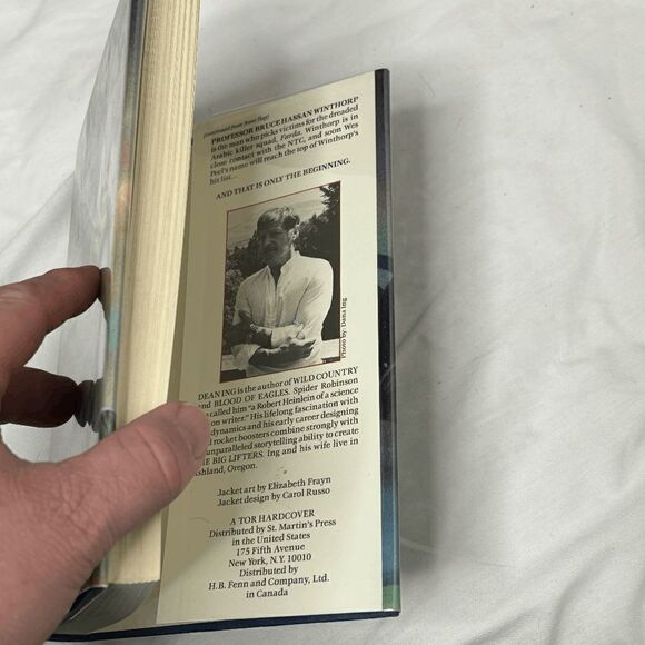 The Big Lifters Dean Ing 1st Edition 1st Printing Sci-Fi Ship Building Fun Read - Picture 7 of 7